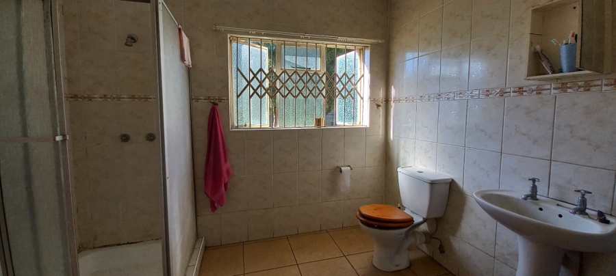 3 Bedroom Property for Sale in Roosheuwel North West